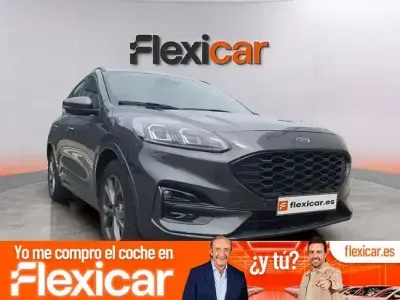 Usado Ford Kuga ST-Line 150 CV (110 kW) 2022 Gris SUV