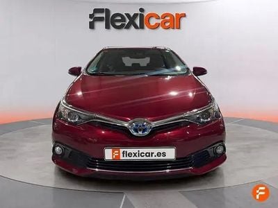 Occasion Toyota Auris Hybrid Active 136 PK (100 kW) 2017 Rood