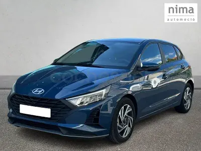Usado Hyundai i20 79 CV (58 kW) 2025 Azul Utilitario