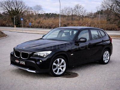 Usado BMW X1 Comfort Edition 150 CV (110 kW) 2012 Negro SUV