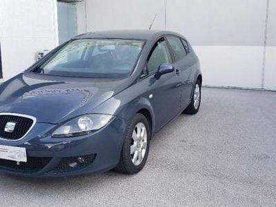 Usado Seat Leon Reference 105 CV (77 kW) 2008 Gris Utilitario