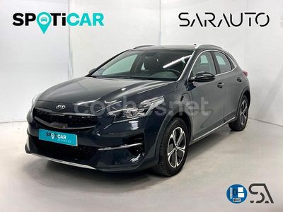 Usado Kia XCeed 141 CV (103 kW) 2021 Gris / plata SUV