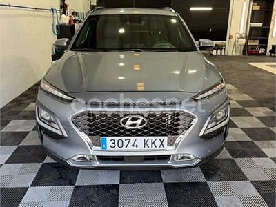 Usado Hyundai Kona 120 CV (88 kW) 2018 Gris / plata SUV