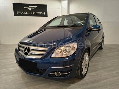 Mercedes B180