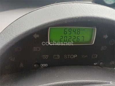 Usado Peugeot 807 109 CV (80 kW) 2004 Azul Monovolumen