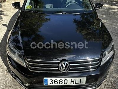 Usado VW Passat Advance 140 CV (102 kW) 2012 Negro Familiar