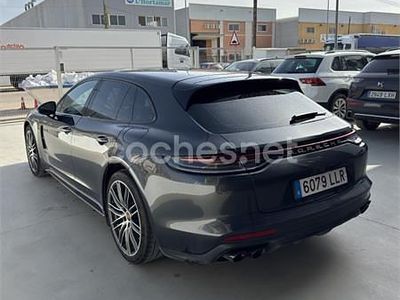 Begagnad Porsche Panamera Sport Turismo 560 HK (411 kW) 2020 Grå Kombi