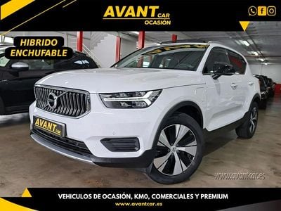 Begagnad Volvo XC40 Inscription 262 HK (192 kW) 2021 Vit SUV