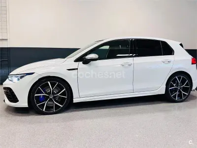 Usado VW Golf VIII R 320 CV (235 kW) 2023 Blanco Berlina