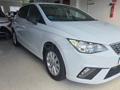 Usado Seat Ibiza XCELLENCE 110 CV (80 kW) 2021 Blanco Utilitario