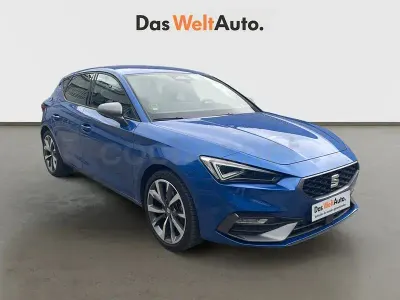 Begagnad Seat Leon FR 116 HK (85 kW) 2025 Blå Sedan