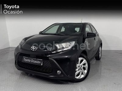 Usado Toyota Aygo X Play 72 CV (52 kW) 2024 Negro SUV