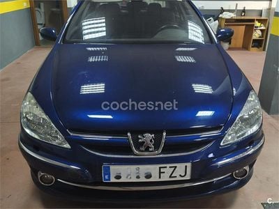 Usado Peugeot 607 136 CV (100 kW) 2008 Azul Berlina