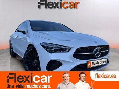 Usado Mercedes CLA180 136 CV (100 kW) 2024 Blanco Berlina