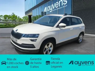 Usado Skoda Karoq Ambition 150 CV (110 kW) 2021 Blanco SUV