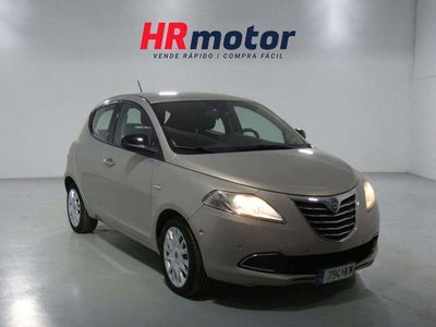 usado Lancia Ypsilon Gold