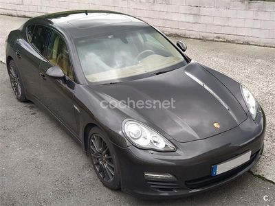 Occasion Porsche Panamera 250 PK (183 kW) 2011 Zwart Hatchback