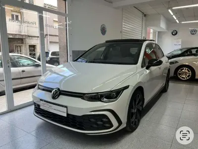 Usado VW Golf VIII GTE 245 CV (180 kW) 2022 Blanco Utilitario