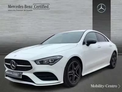 Usado Mercedes CLA200 151 CV (111 kW) 2023 Blanco Berlina