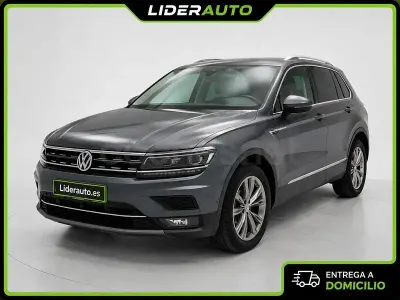 Usado VW Tiguan Allspace Advance 150 CV (110 kW) 2020 Gris / plata SUV