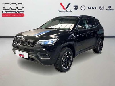 Usado Jeep Compass Trailhawk 240 CV (176 kW) 2024 Negro SUV