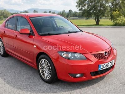 Usado Mazda 3 Active 105 CV (77 kW) 2004 Rojo Berlina