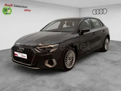 Usado Audi A3 Advanced Plus 116 CV (85 kW) 2022 Gris / plata Berlina
