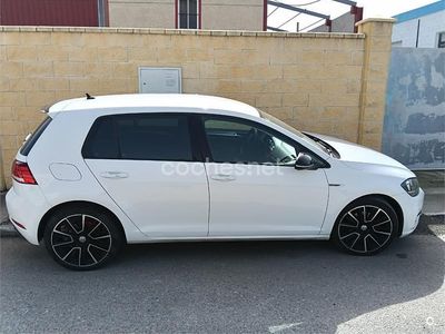 Usado VW Golf VII Advance 115 CV (84 kW) 2018 Blanco Berlina
