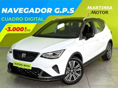 Usado Seat Arona FR 116 CV (85 kW) 2025 Blanco SUV