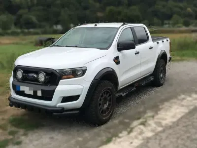 Usado Ford LTD XLT 160 CV (117 kW) 2019 Blanco Descapotable