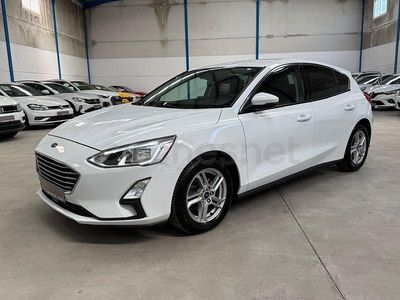 Begagnad Ford Focus Trend 125 HK (91 kW) 2019 Vit Sedan
