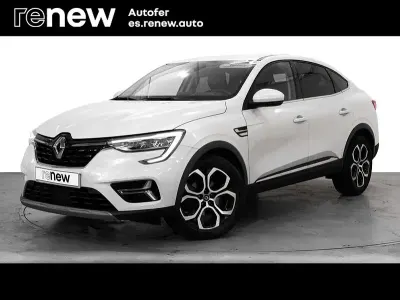 Usado Renault Arkana Zen 145 CV (106 kW) 2023 Blanco SUV