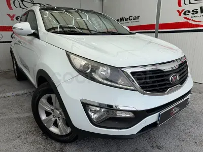 Usado Kia Sportage 136 CV (100 kW) 2013 Blanco SUV