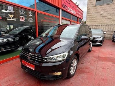Usado VW Touran Advance 150 CV (110 kW) 2019 Negro Monovolumen