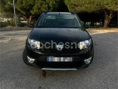 Usado Dacia Sandero Stepway 90 CV (66 kW) 2014 Negro Berlina