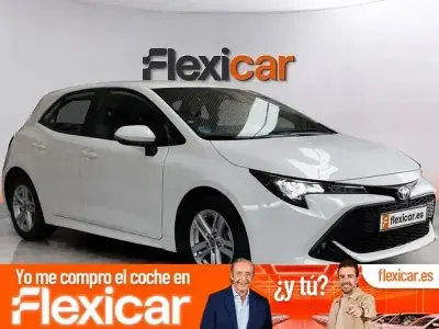 Usado Toyota Corolla Business Edition 122 CV (89 kW) 2022 Blanco Berlina
