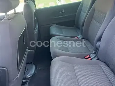 Usado Seat Alhambra Reference 140 CV (102 kW) 2007 Azul Monovolumen