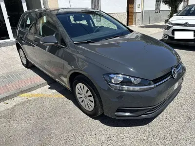 Brugt VW Golf VII Advance 116 HK (85 kW) 2018 Grå Sedan