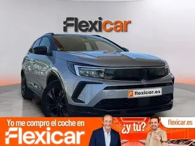 Usado Opel Grandland X GS Line 130 CV (95 kW) 2022 Gris SUV