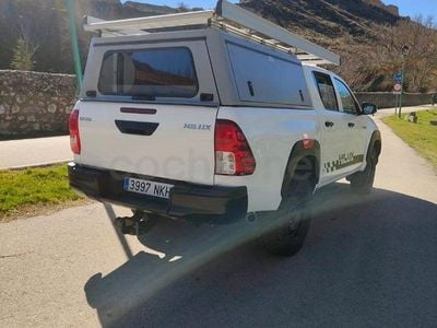 Usado Toyota HiLux Plus 150 CV (110 kW) 2021 Blanco Pickup/Camioneta