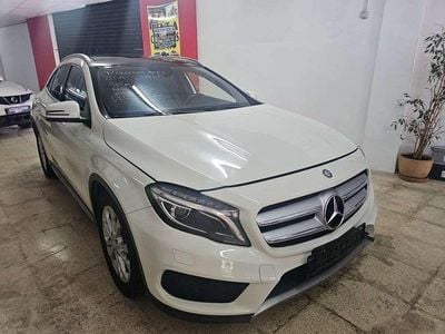 Mercedes GLA220