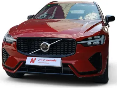 Usado Volvo XC60 R-Design 197 CV (144 kW) 2022 Rojo SUV
