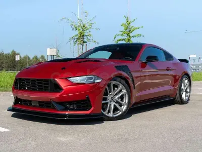 Usado Ford Mustang GT 450 CV (330 kW) 2022 Granate Coupe
