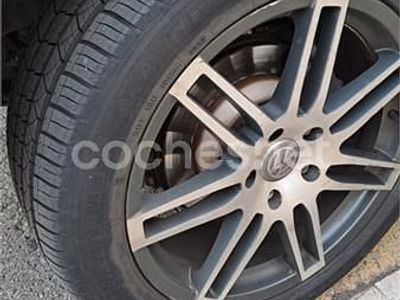 Usado VW Touareg 225 CV (165 kW) 2005 Negro SUV