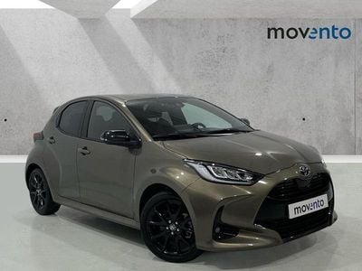 Gris Usado 2022 Toyota Yaris Hybrid Style | 20.990 € (Precio justo)