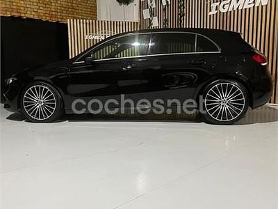 Usado Mercedes A180 109 CV (80 kW) 2019 Negro Berlina