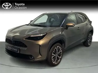 Usado Toyota Yaris Cross Style 116 CV (85 kW) 2022 Beige SUV