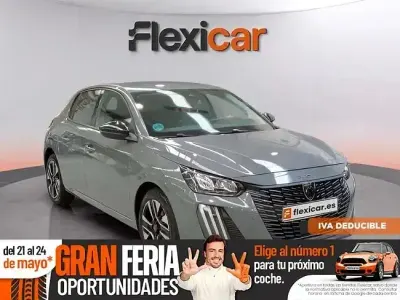 Usado Peugeot 208 Allure 100 CV (73 kW) 2025 Gris Utilitario