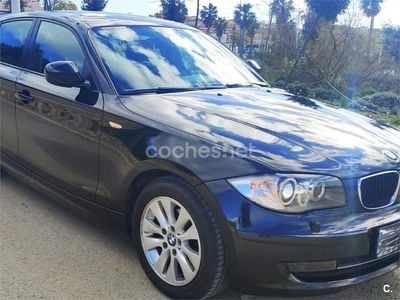 Usado BMW 116 115 CV (84 kW) 2010 Negro Utilitario