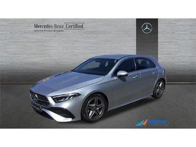 Usado Mercedes A180 AMG line 136 CV (100 kW) 2025 Plata hightech